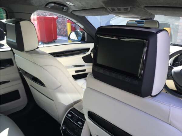 BMW 7 Series Rear DVD System